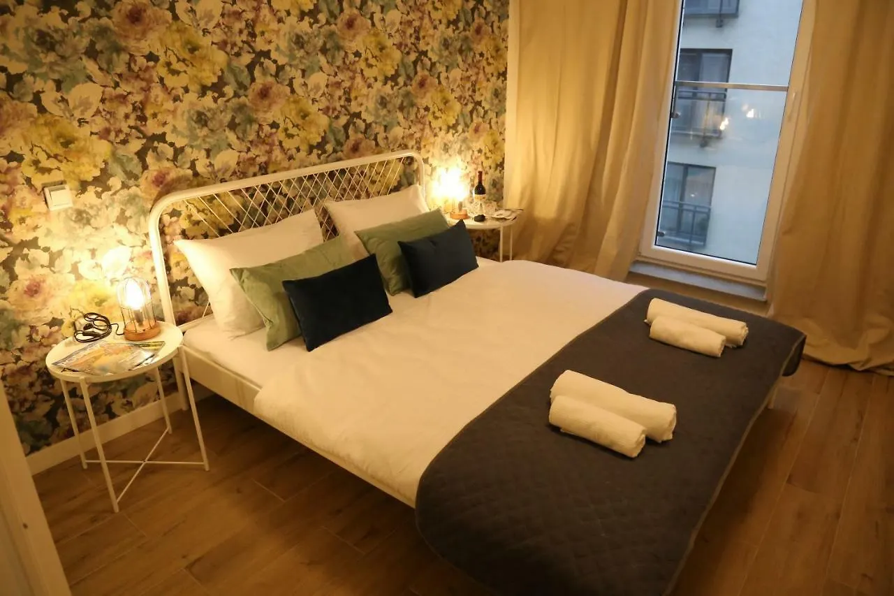 Concept One Apartment Krakow Poland